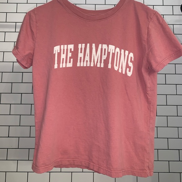 Brandy Melville Tops - Hampton’s tshirt